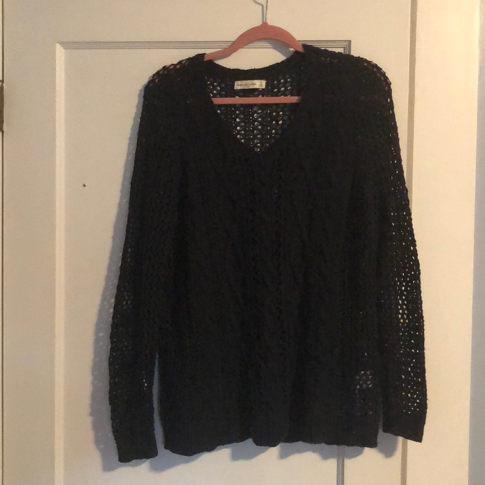 Abercrombie & Fitch sweater